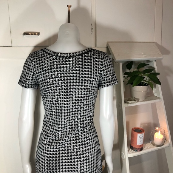 Magnifique petite robe❤️ La coupe est parfaite 👌❤️ - Picture 8 of 9